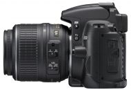 La nueva cámara SLR digital Nikon D5000 de 12.3 megapíxel, vídeo 720p y pantalla que gira